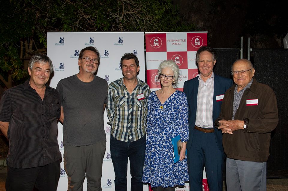 46482963_10155841644406039_4562703866331660288_n