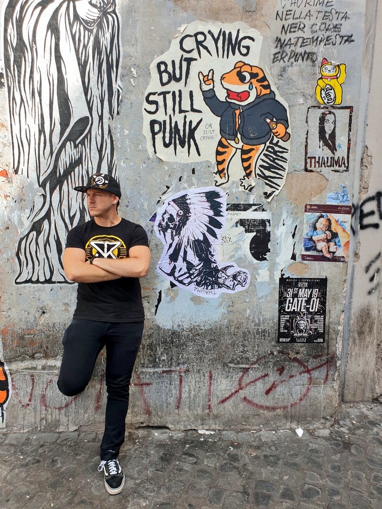 Holden - Roman Graffiti